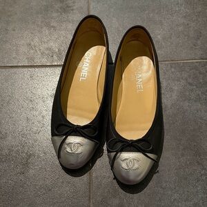 Chanel Leather ballet flat